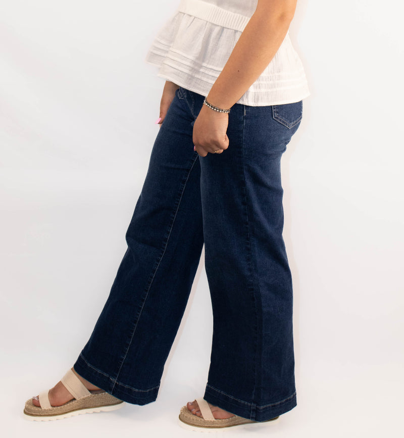 Wide Leg Pocketed High Waist Jeans