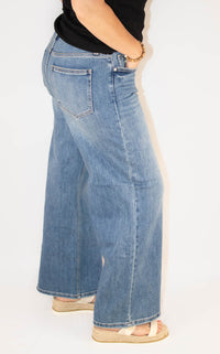 Relaxed Vintage Straight Ankle Denim