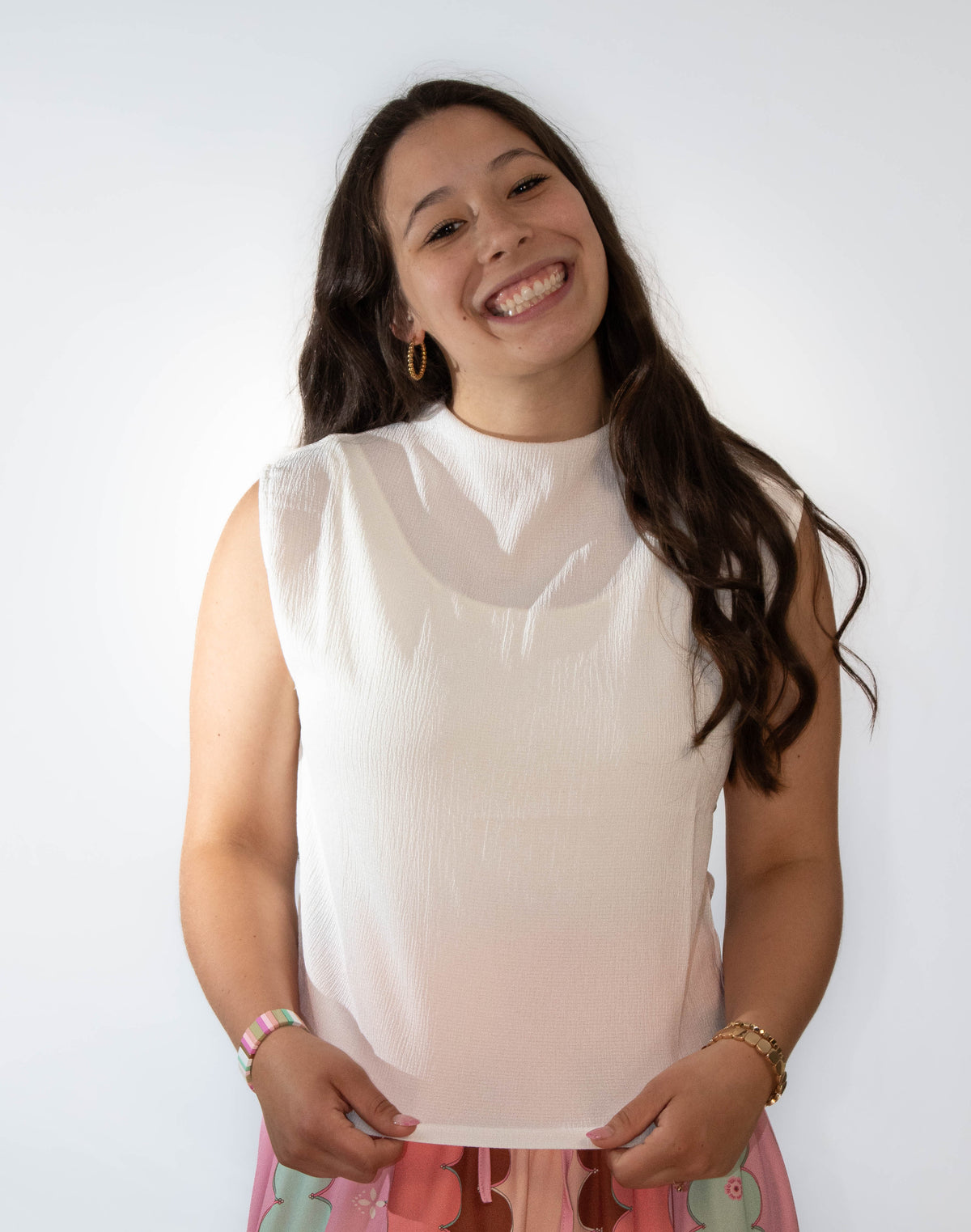 Stretchy Crinkled Fabric Sleeveless Top