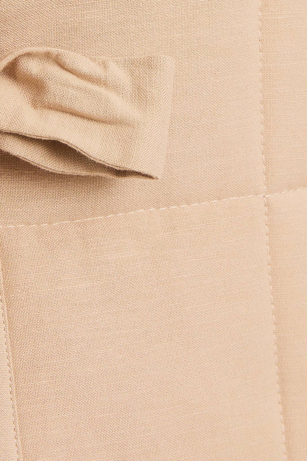 ROUND NECK FRONT TIE PUFFLE VEST: TAUPE