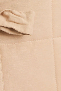 ROUND NECK FRONT TIE PUFFLE VEST: TAUPE