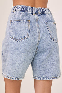 HIGH-RISE BOYFRIEND DENIM SHORTS